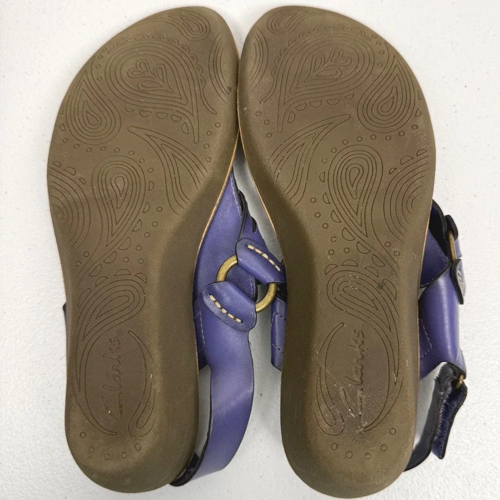 Clarks Women's Lagenlook Purple Laser Cut Wedge‎ Thong Sandals 7.5M 54461